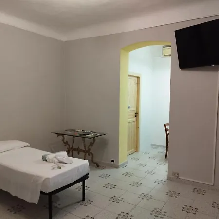 Canalet's House Apartment La Spezia